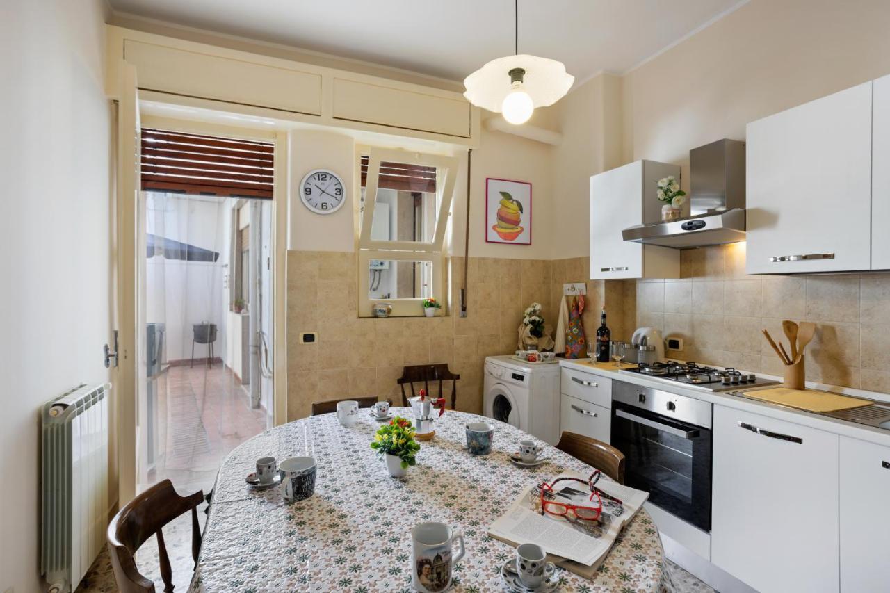 Tra Il Centro E Il Mare Apartment Con Terrazzo Aci Castello Exterior foto