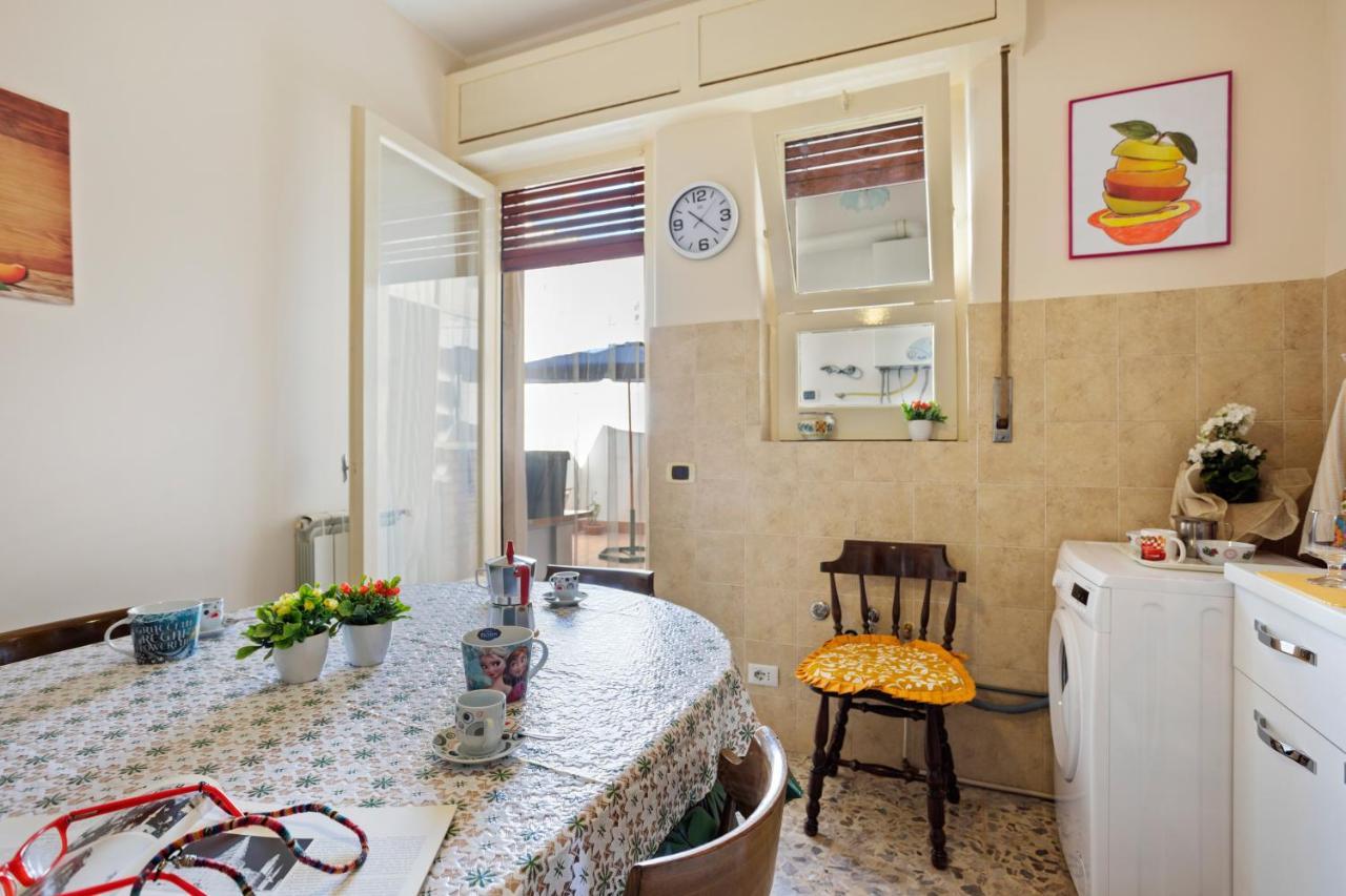 Tra Il Centro E Il Mare Apartment Con Terrazzo Aci Castello Exterior foto